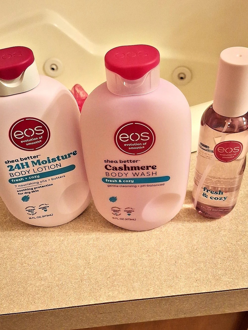 eos Fresh & Cozy Body Care Bundle in Pink